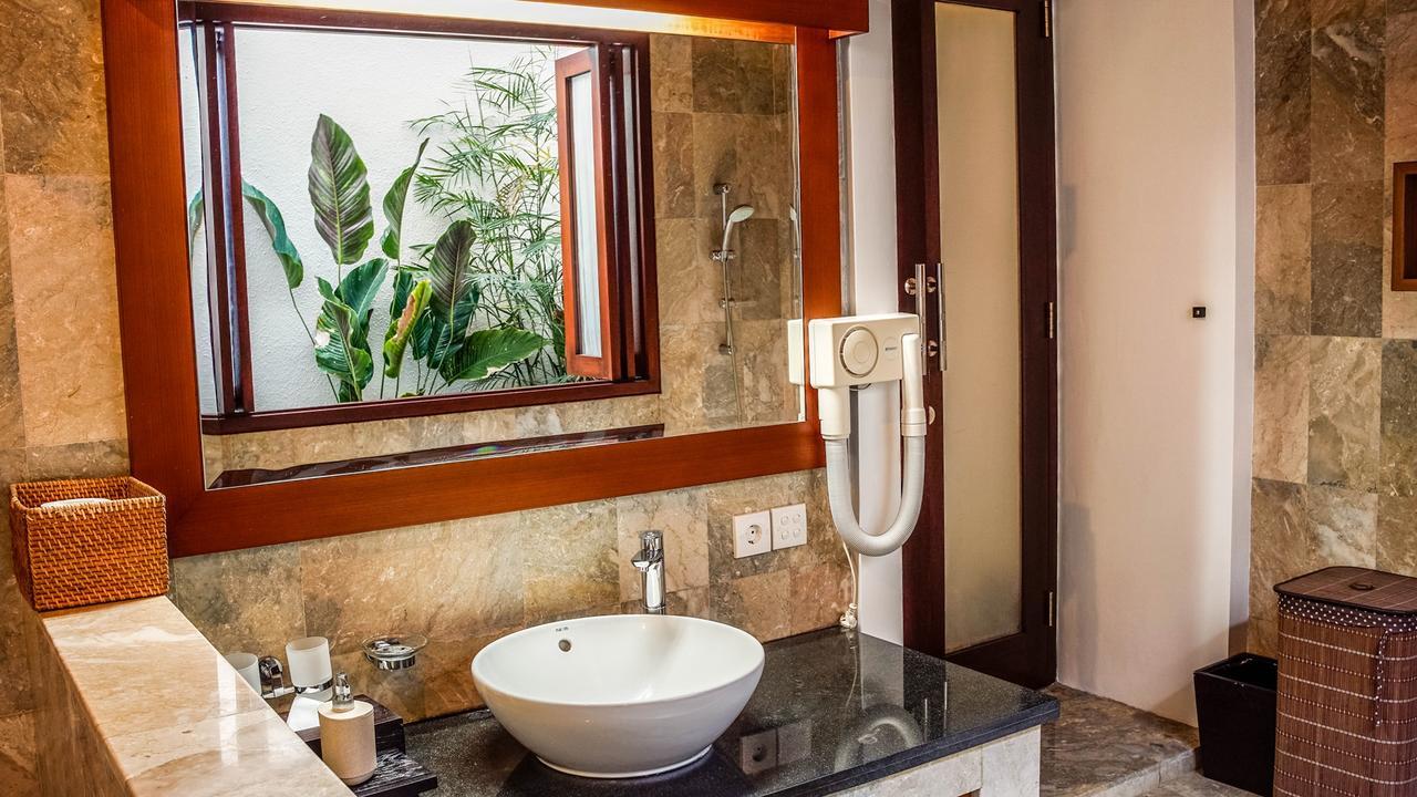 Villa Purnama Canggu  Ngoại thất bức ảnh